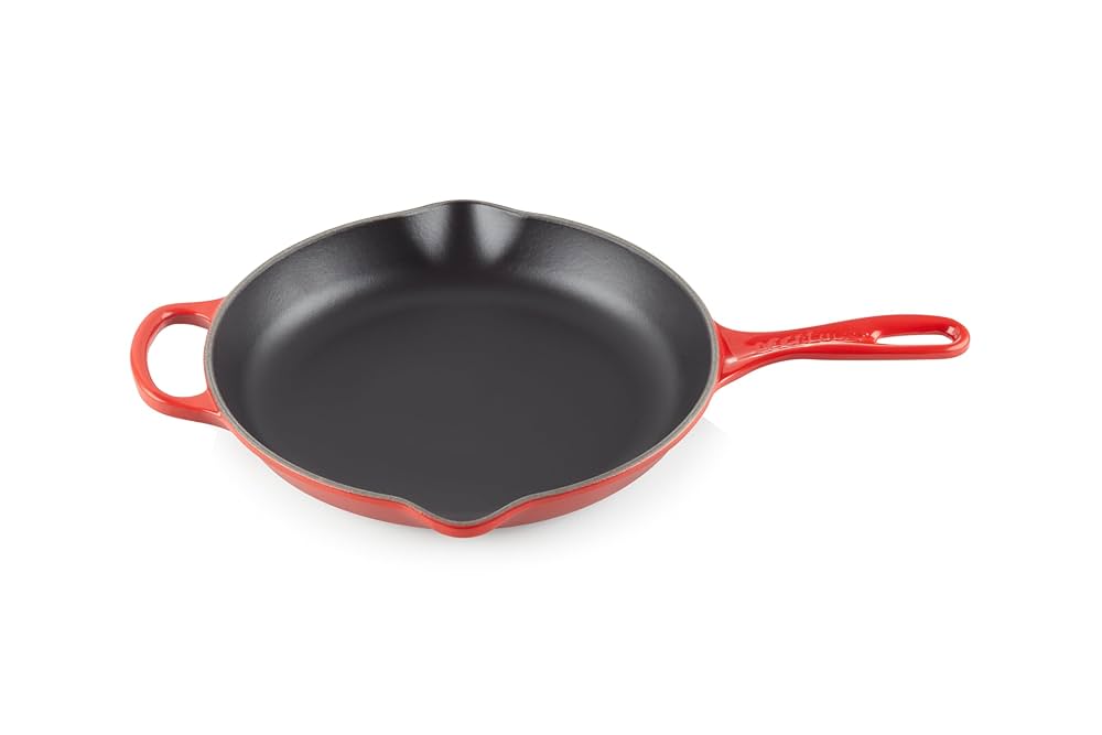 Skillet rond gril en fonte émaillée Le Creuset 26 cm cerise