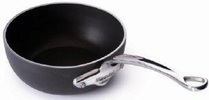 poêle en céramique